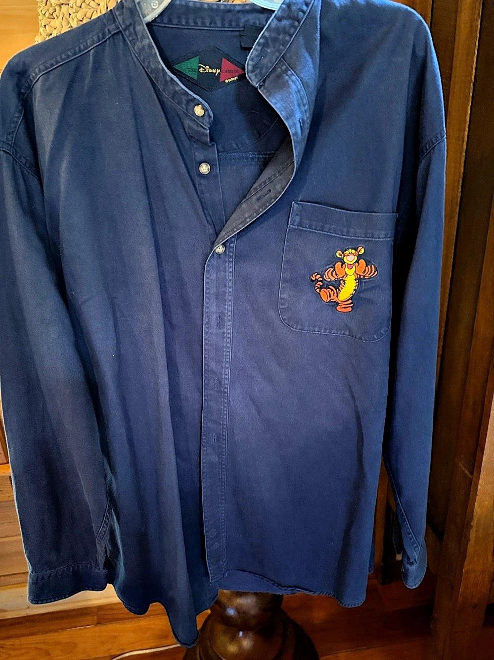 Disney Tigger Embroidered Cotton Shirt Size Large Like New